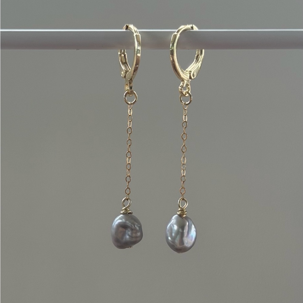 Gray/silver Fresh Water Pearl Drop Earrings